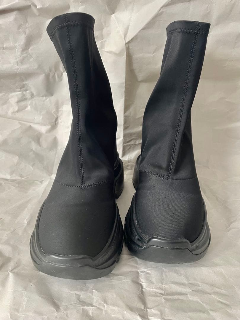 【L】YELLO・DOUBLE SNEAKER SHORT BOOTS