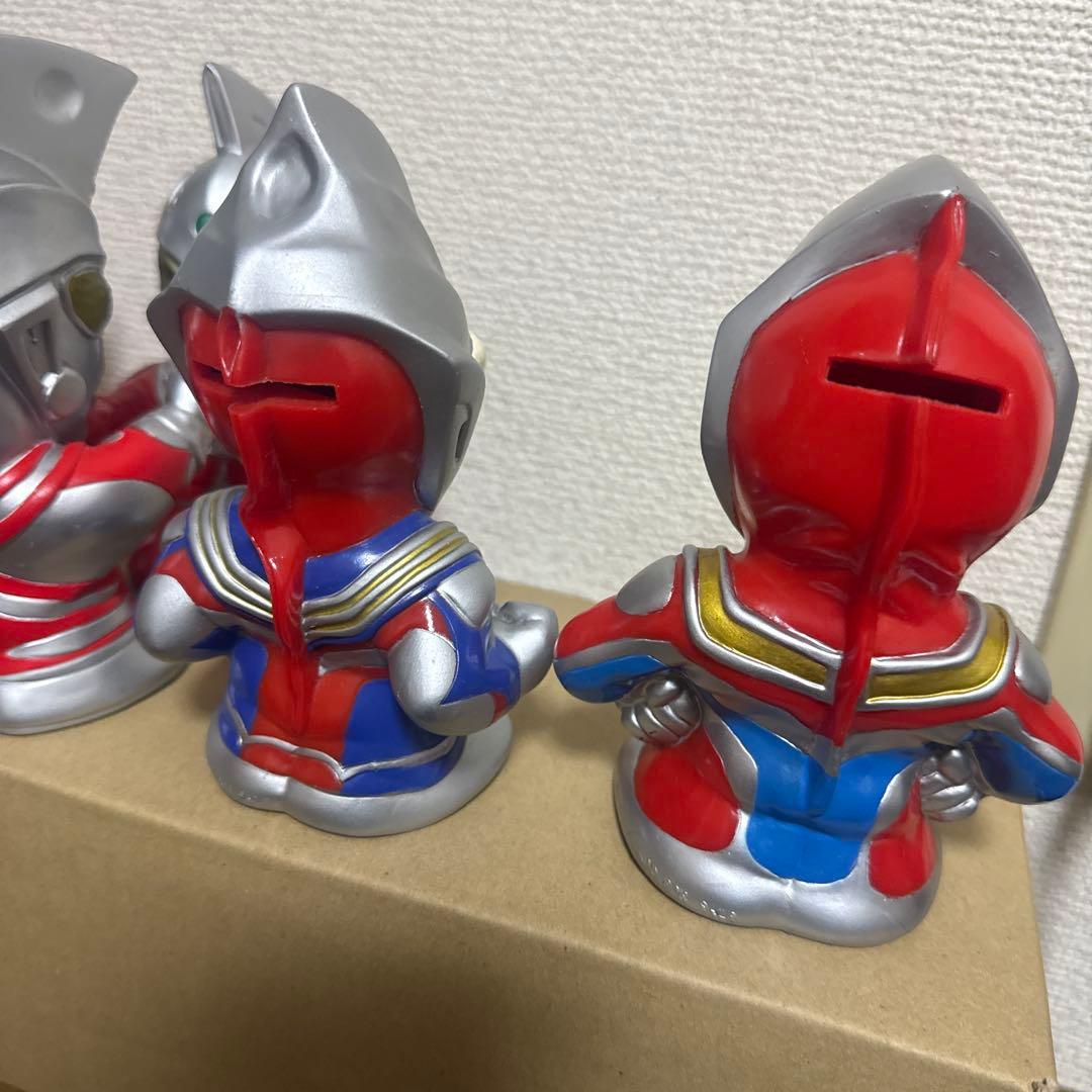 ウルトラマン 貯金箱 9体セット
