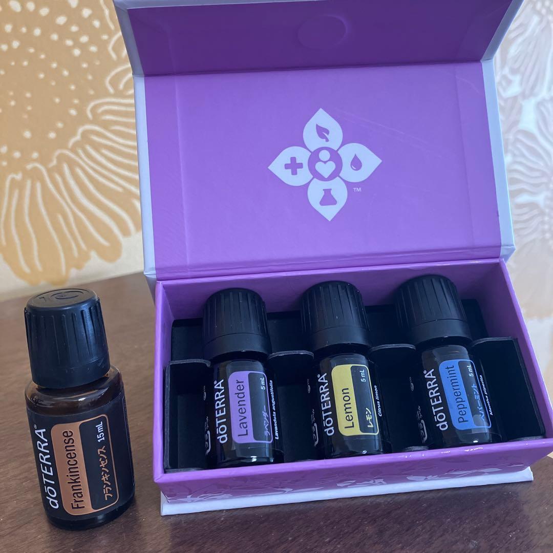 ドテラ　フランキンセンス&ラベンダー&レモン&ペパーミント
