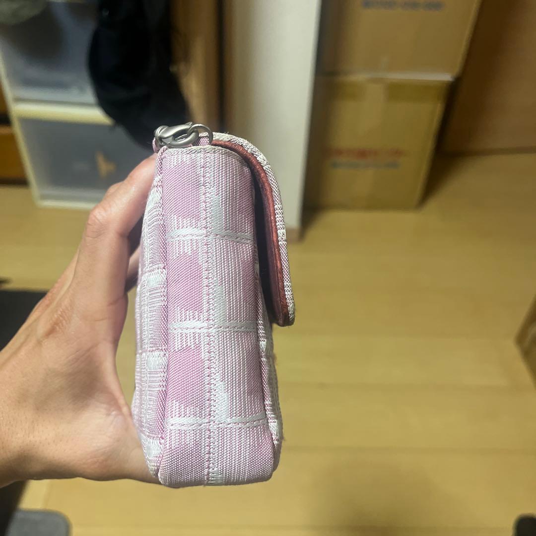 シャネル ニュートラベルライン チェーンショルダーバッグ