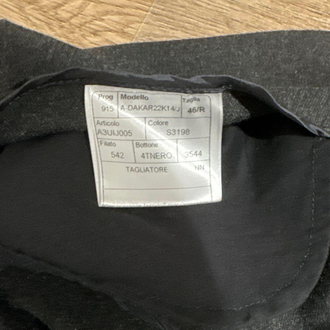 限定値下げ【美品】TAGLIATORE DAKAR ジャージーセットアップ 46