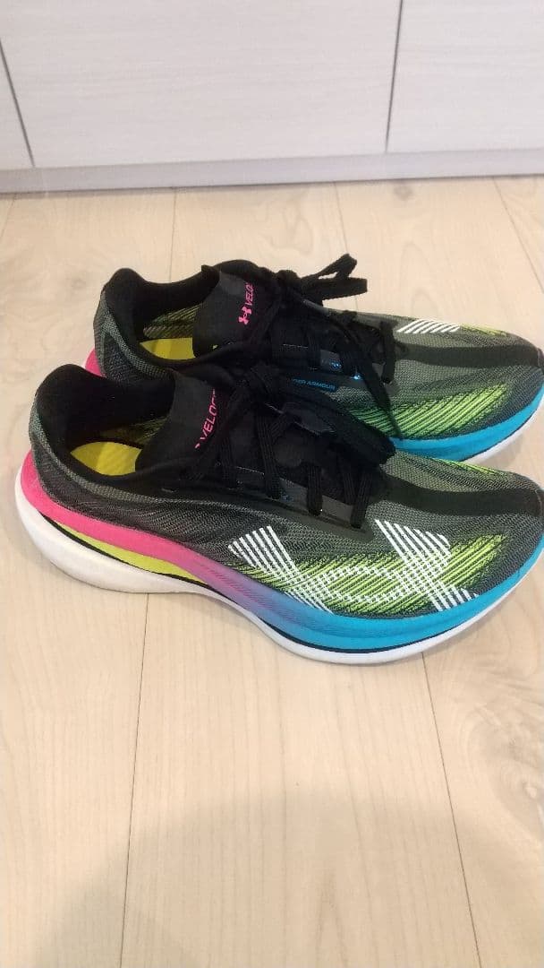 も*ふ様 Under Armour UAベロシティ エリート3
