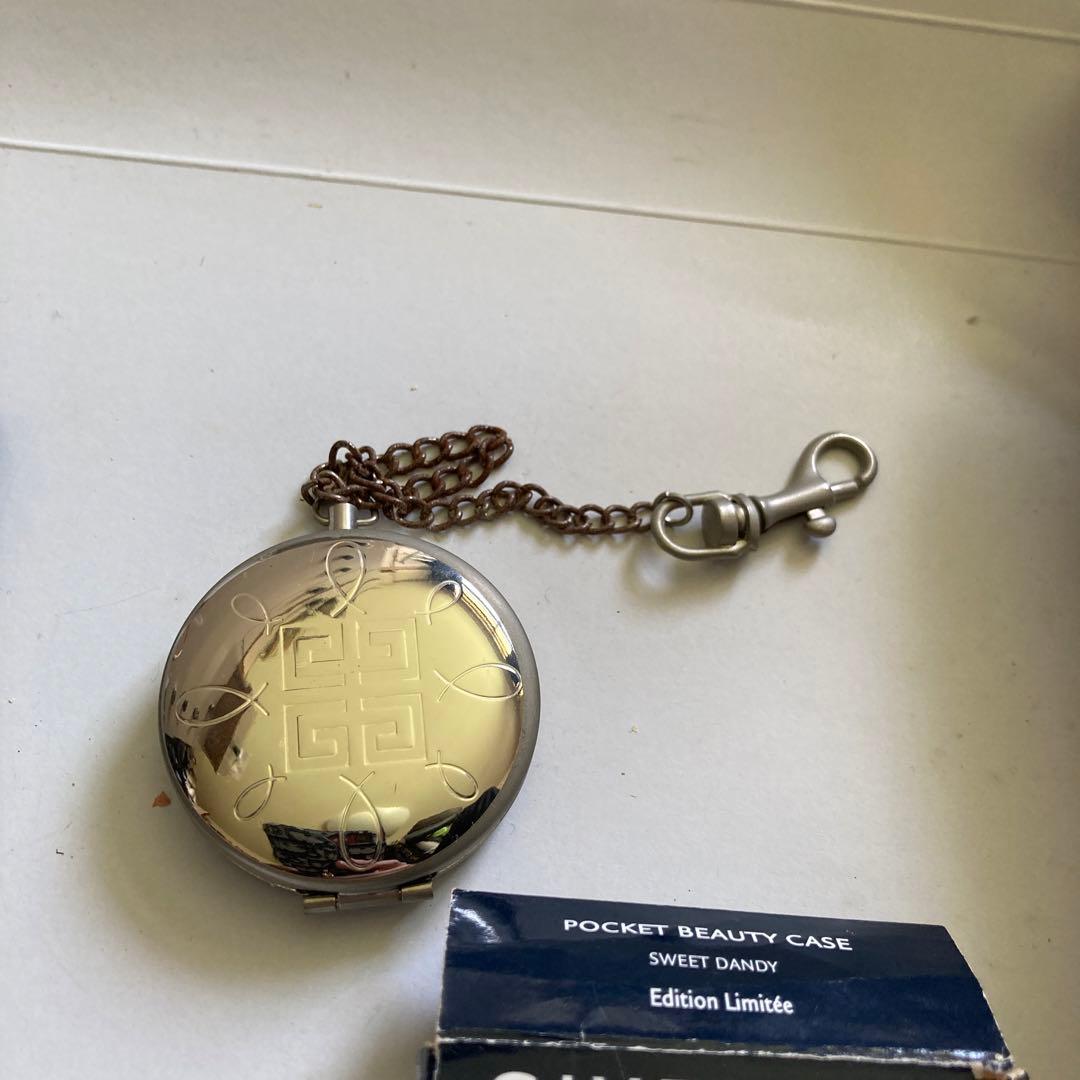 ジバンシーリップポケットビューティーケース