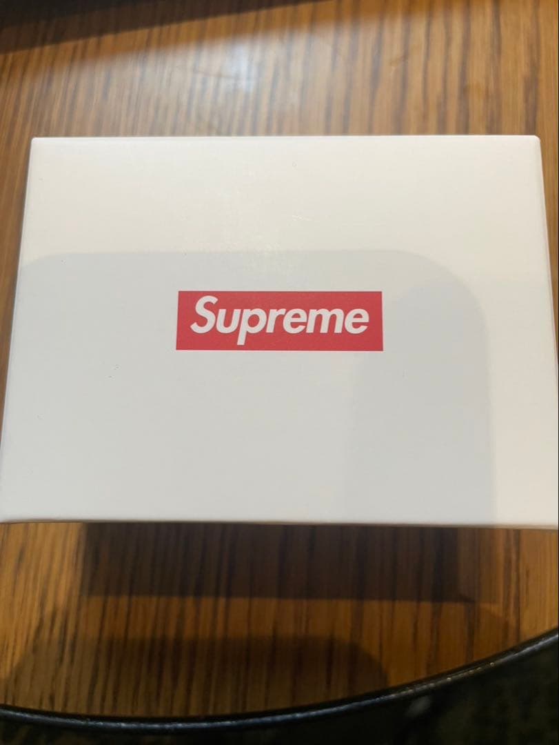 Supreme Digital Camera Keychain 【即日発送】