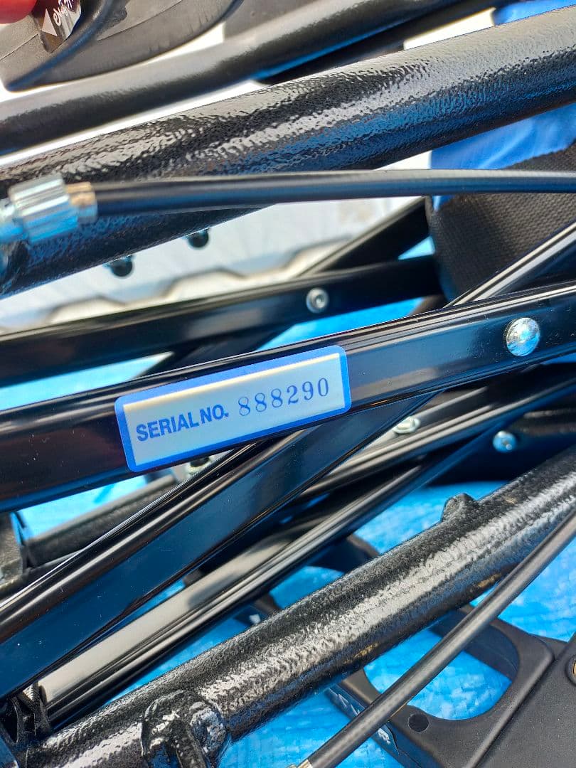 Handy Light plus 折り畳み式軽量介助車椅子 HLP09020