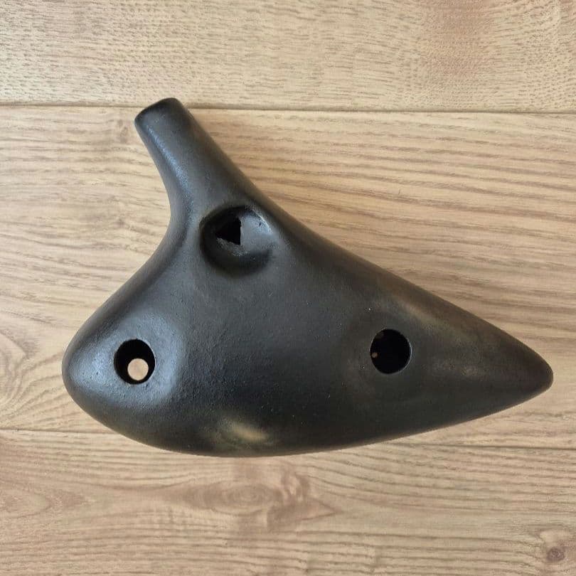 オカリナ ティアーモ黒陶 合奏モデル バスC　7C　ケース付き