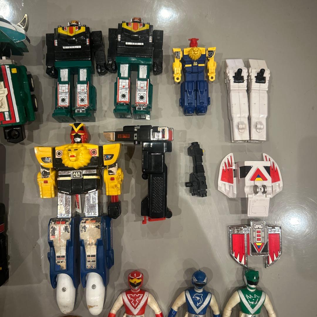 超獣戦隊ライブマン　DX超合金ライブロボ