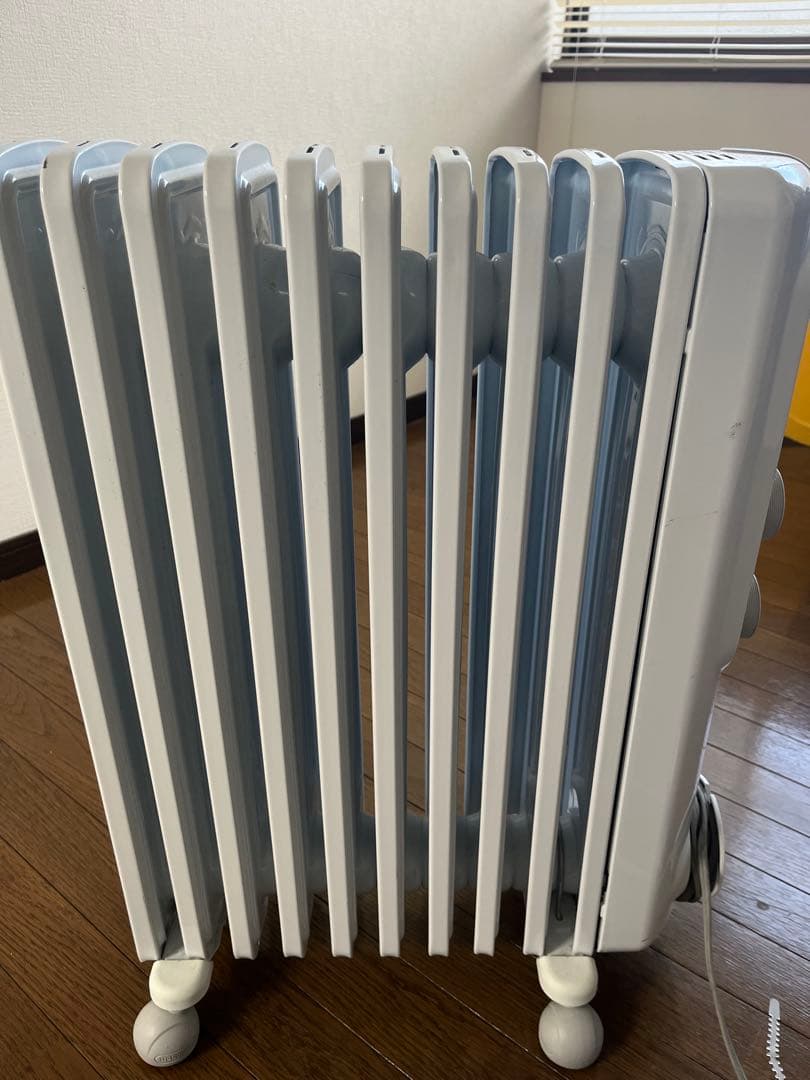 De'Longhi オイルヒーター RHJ35M1015-LGホワイト