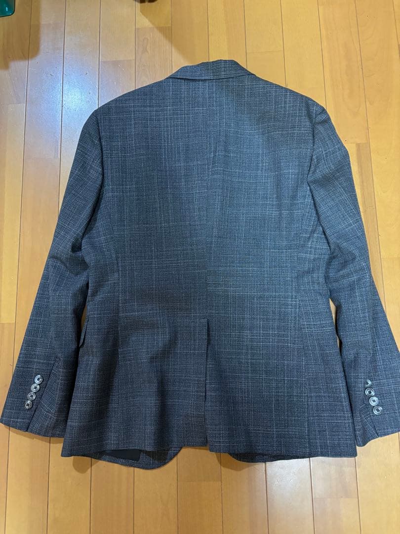 【値下げ】エポカウオモ　セットアップスーツ　サイズ46 グレー　いい柄です