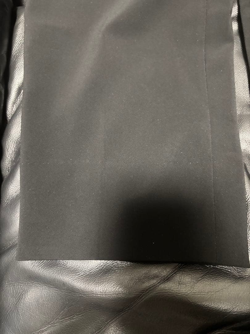 ブラック スラックス