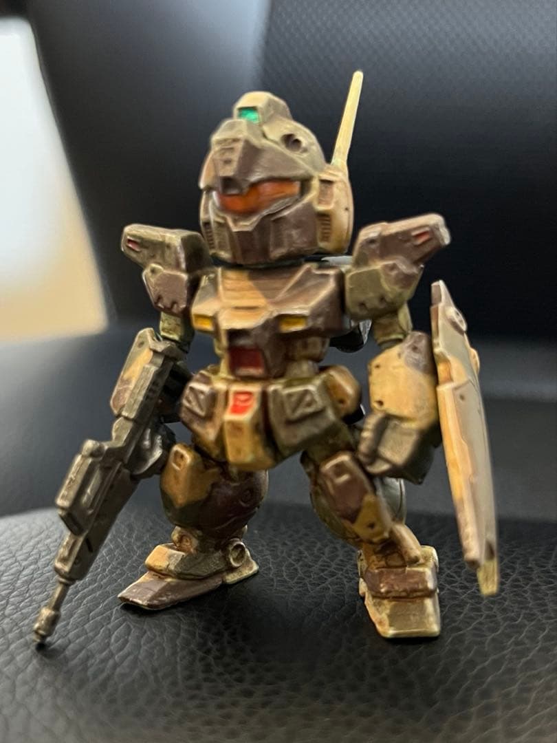 ガンダムコンバージ　連邦軍迷彩リペイントセット