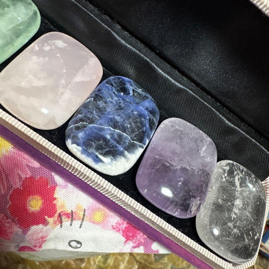 チャクラストーン　天然石　化粧箱入り