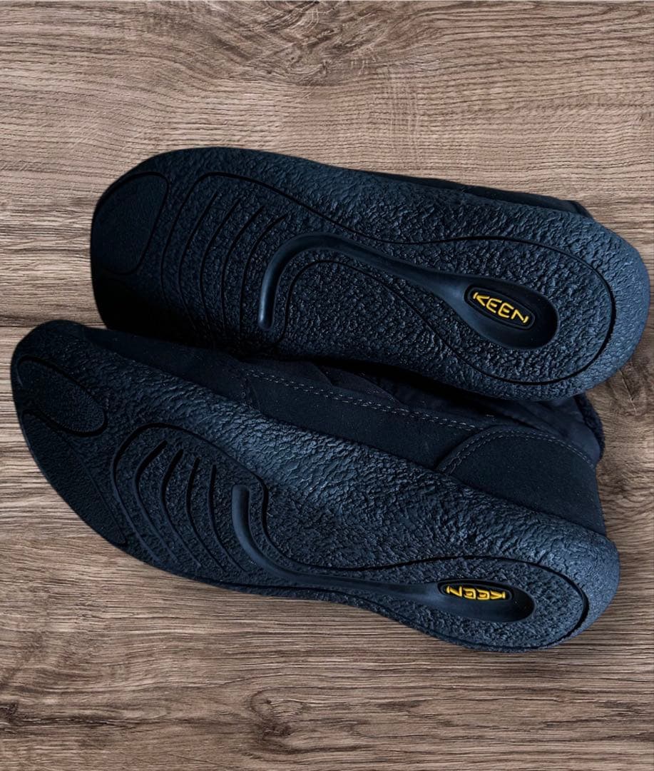 新品 KEEN HOWSER FOLD DOWN ハウザー フォールドダウン