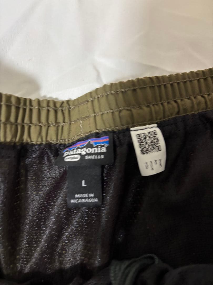 パタゴニアバギーズショーツ　7インチ DAKS SP22 サイズL