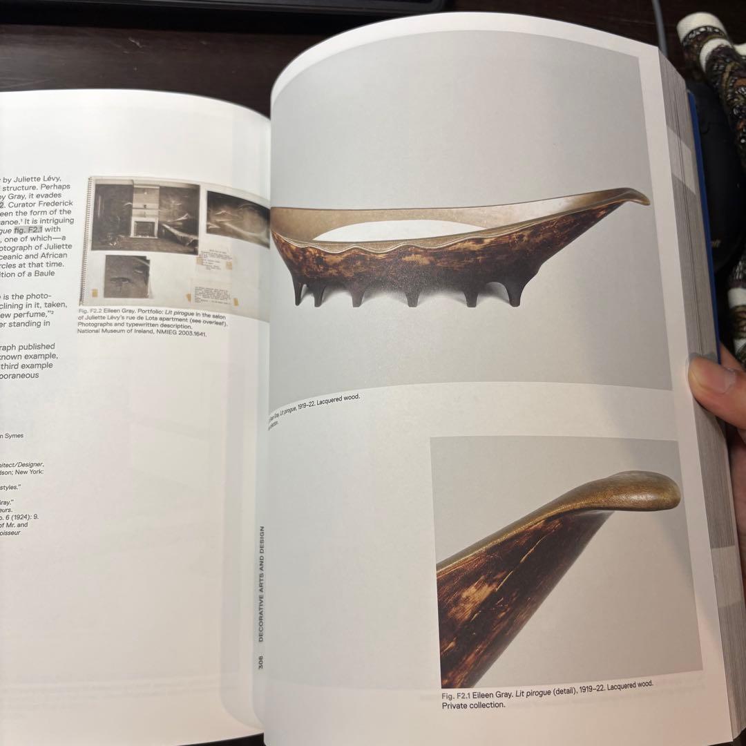 希少本　EILEEN GRAY