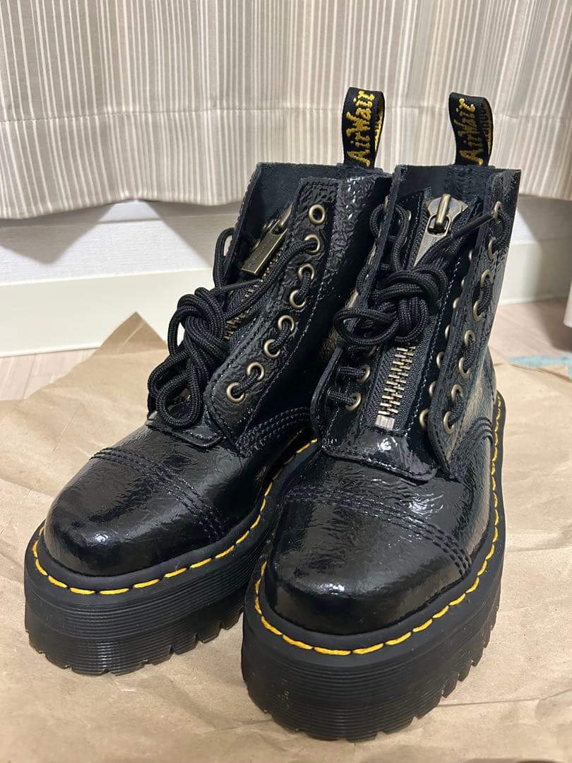 Dr.Martens　SINCLAIR パテント 8ホール22.5cm 3UK