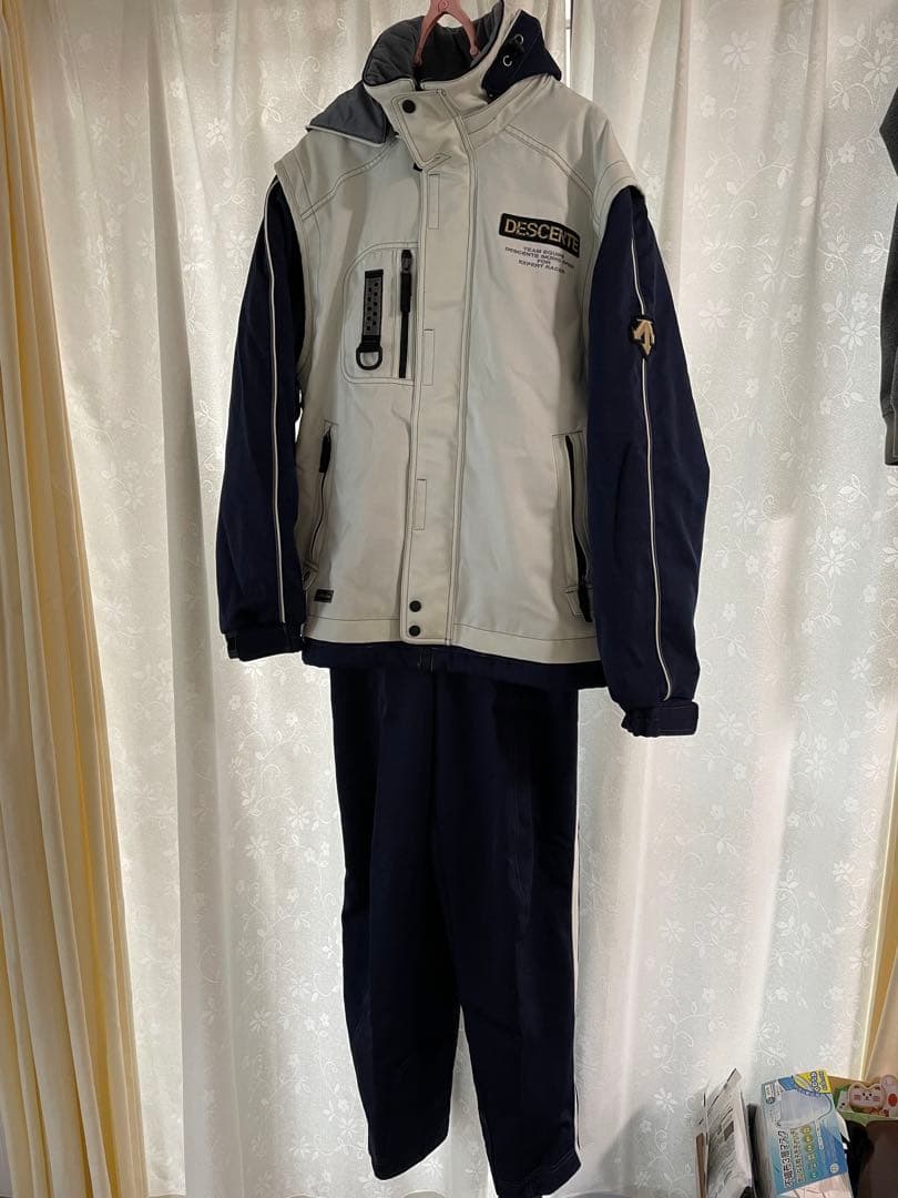 DESCENTE スキーウェア ホワイト/ネイビー