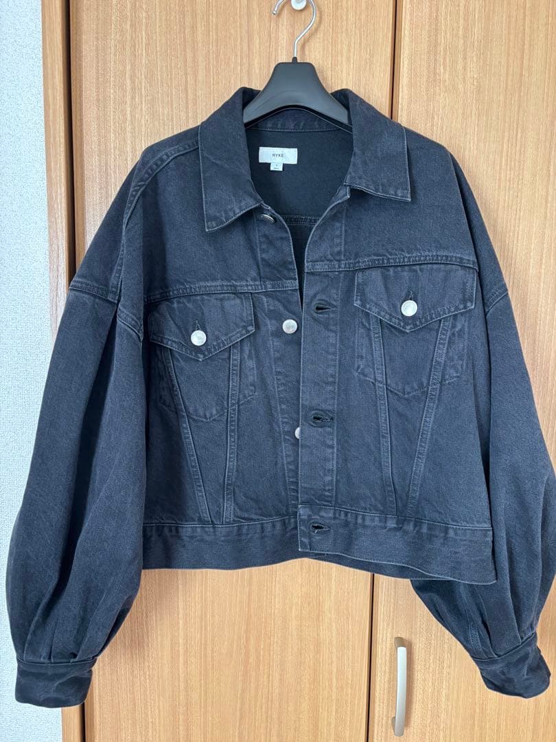 HYKE バルーンスリーブデニムジャケット　黒
