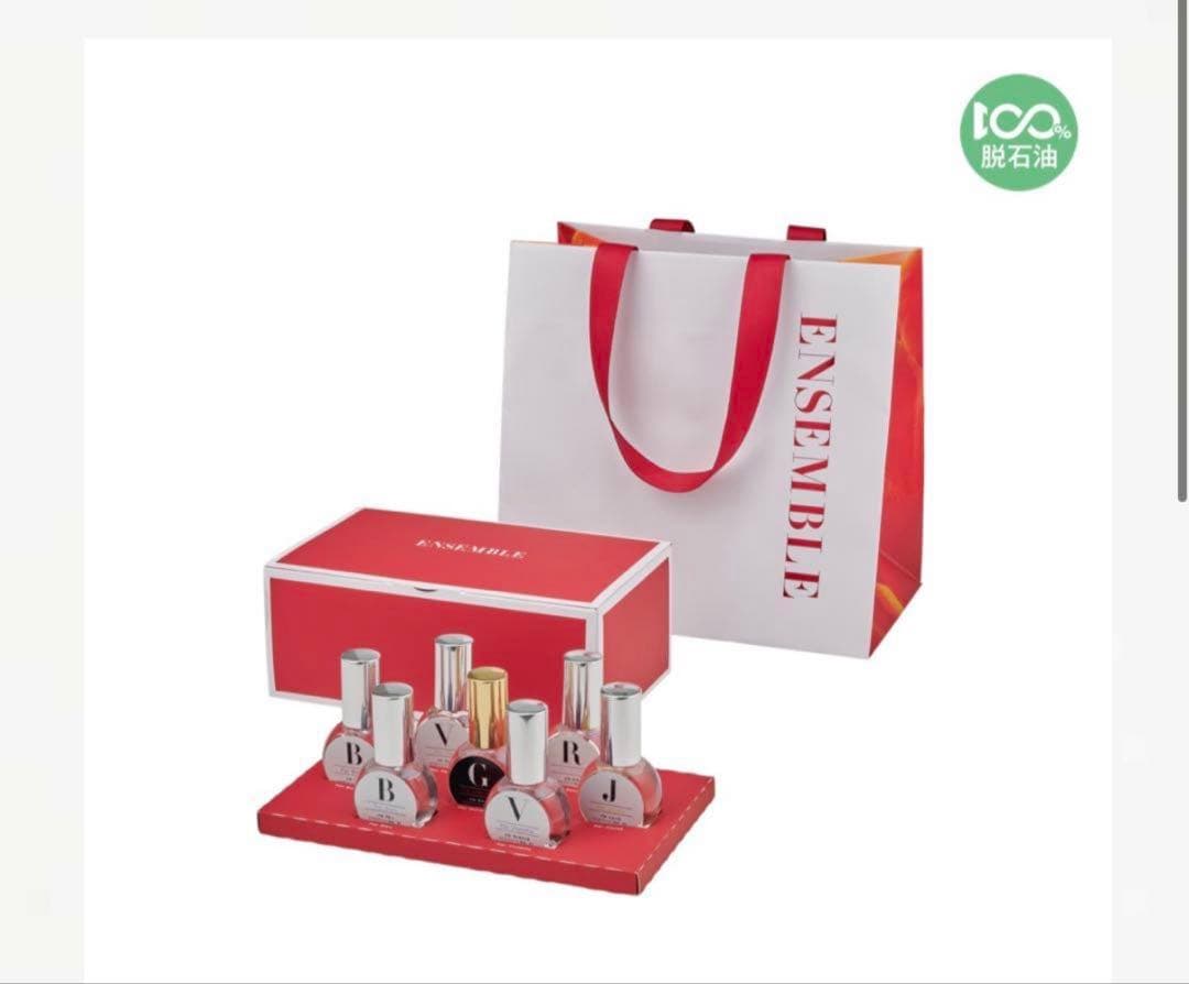 新品未使用シナリー化粧品　アンサンブル　パルファン