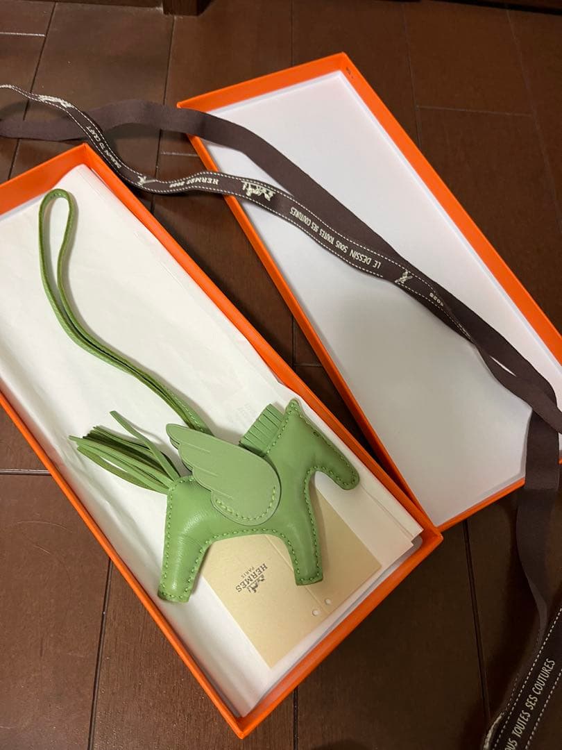 エルメス　ペガサスチャーム