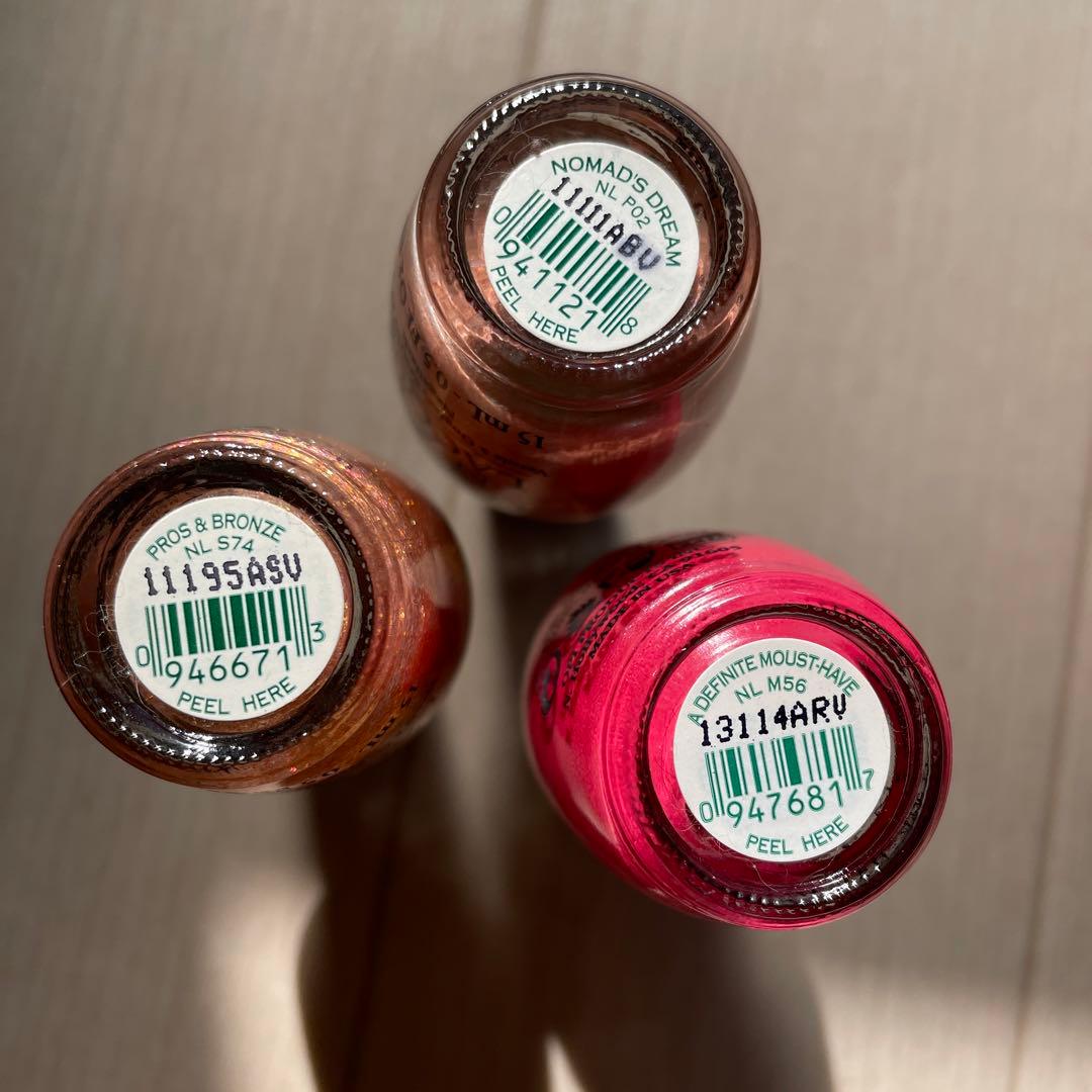 Ｏ・Ｐ・Ｉ　ネイルラッカー １４本＋ベースコート２本