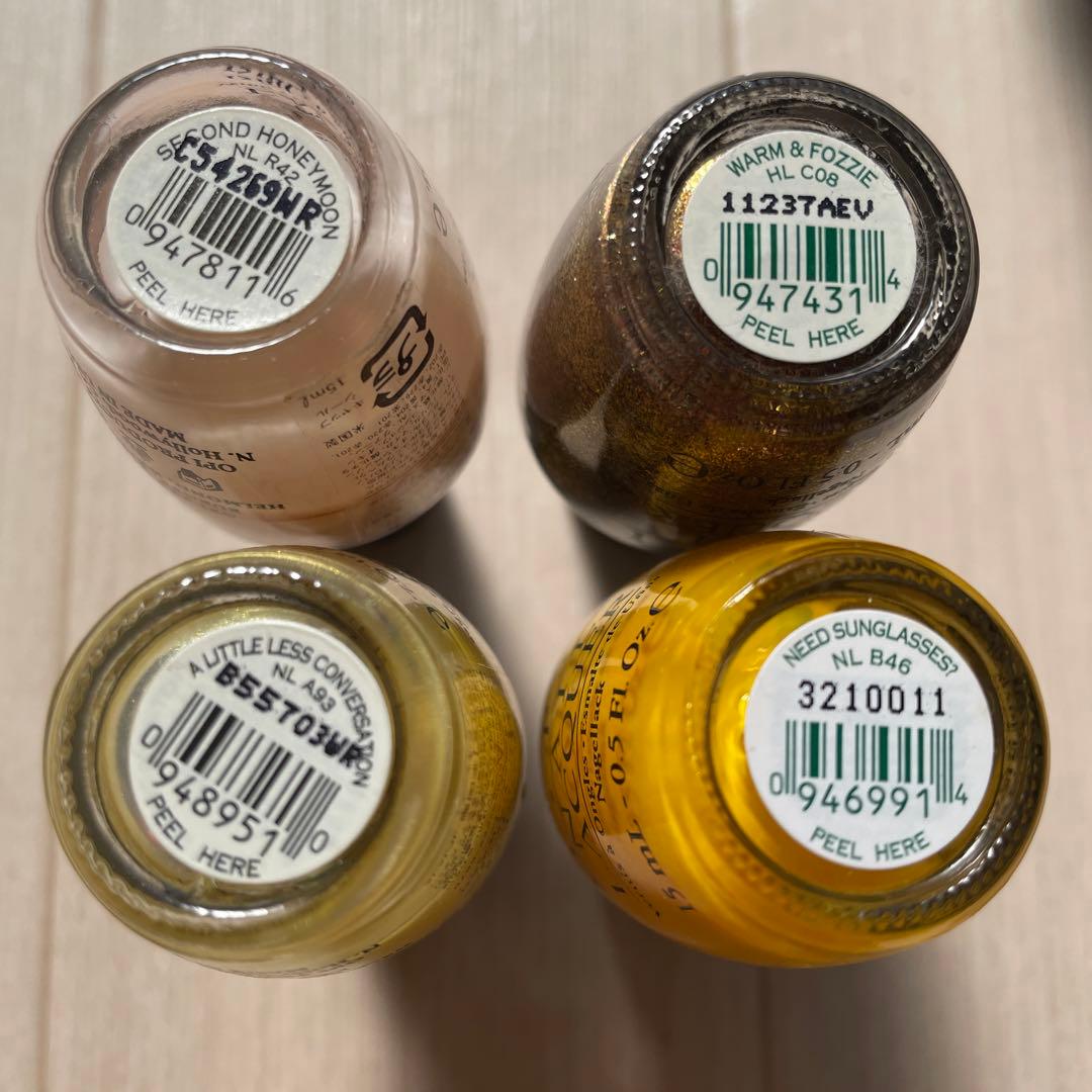 Ｏ・Ｐ・Ｉ　ネイルラッカー １４本＋ベースコート２本