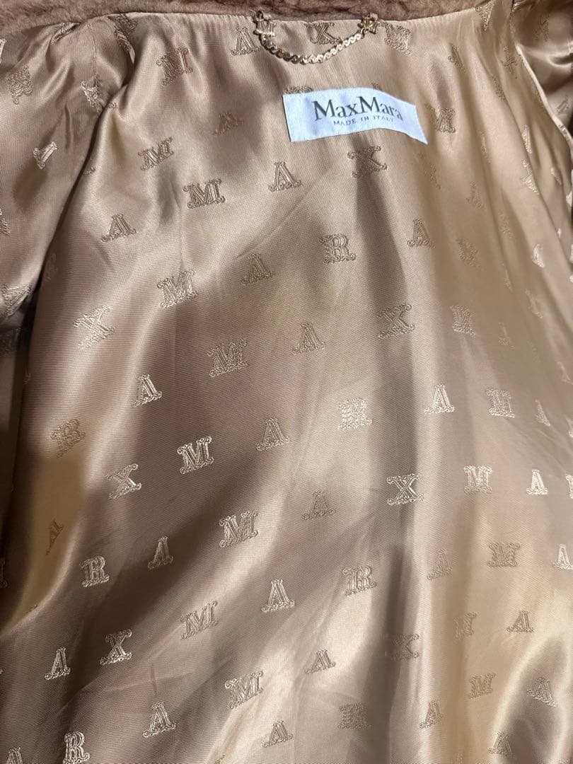 MaxMara マックスマーラー　テディーケープ　キャメル