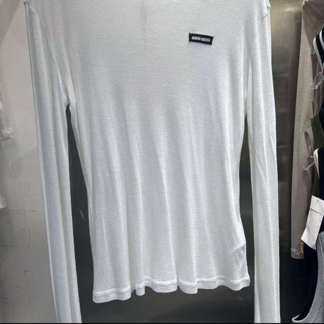 【新品未使用】ロゴ シアー トップス ロンT