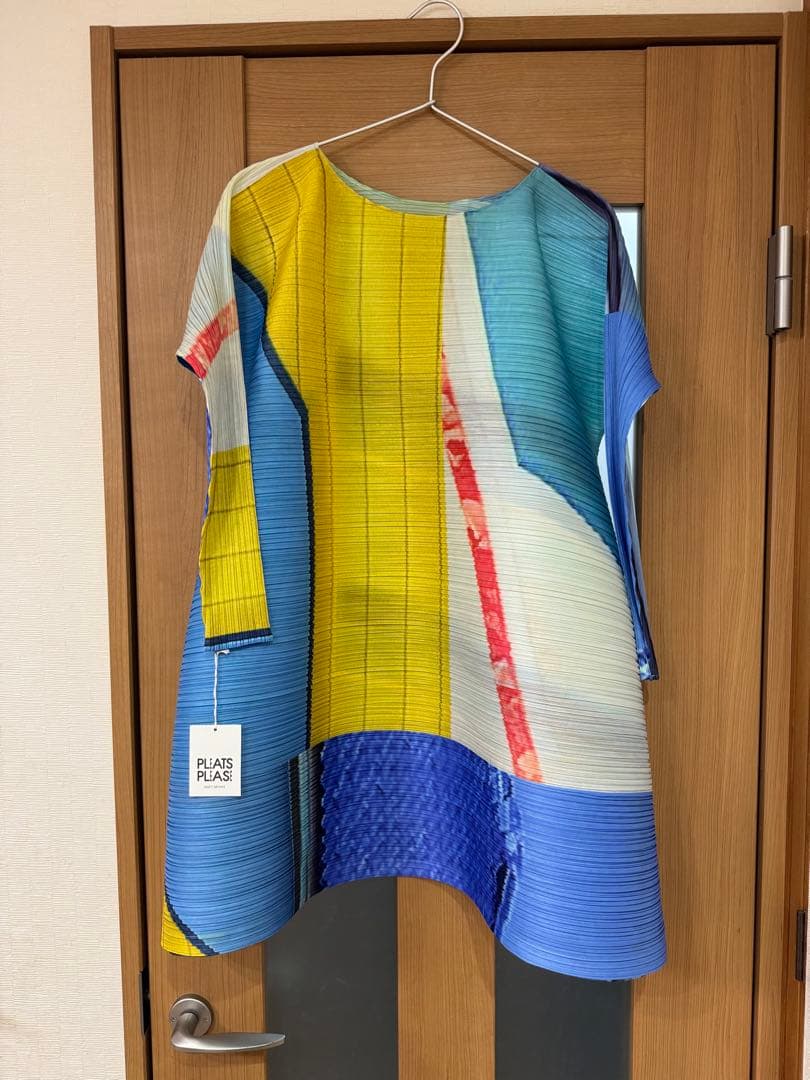 プリーツプリーズイッセイミヤケ　チュニック　１月新作