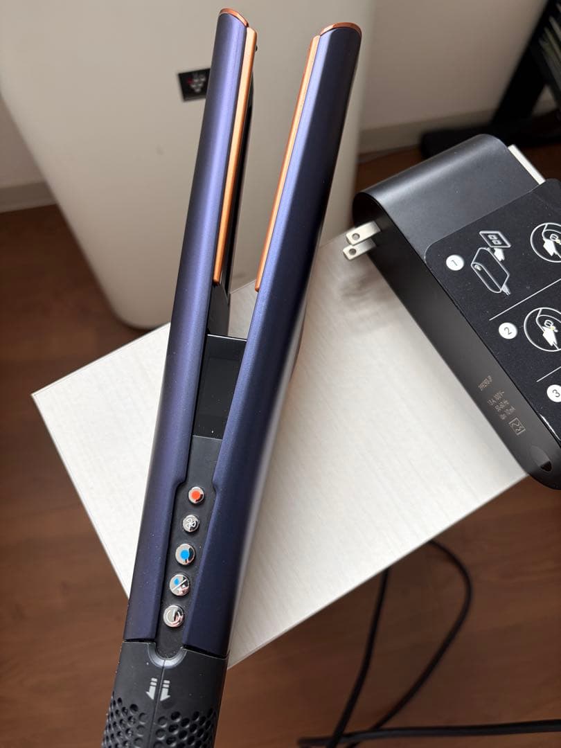 dyson エアストレート 美品 国内正規品