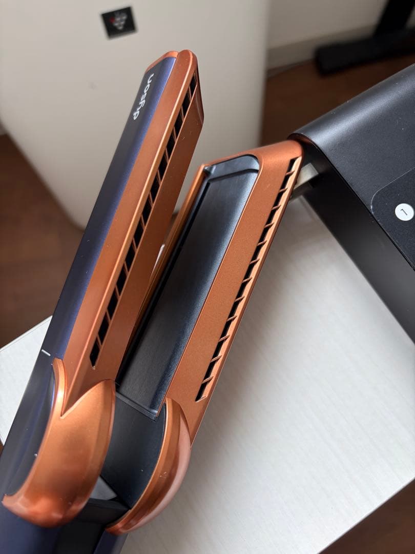 dyson エアストレート 美品 国内正規品