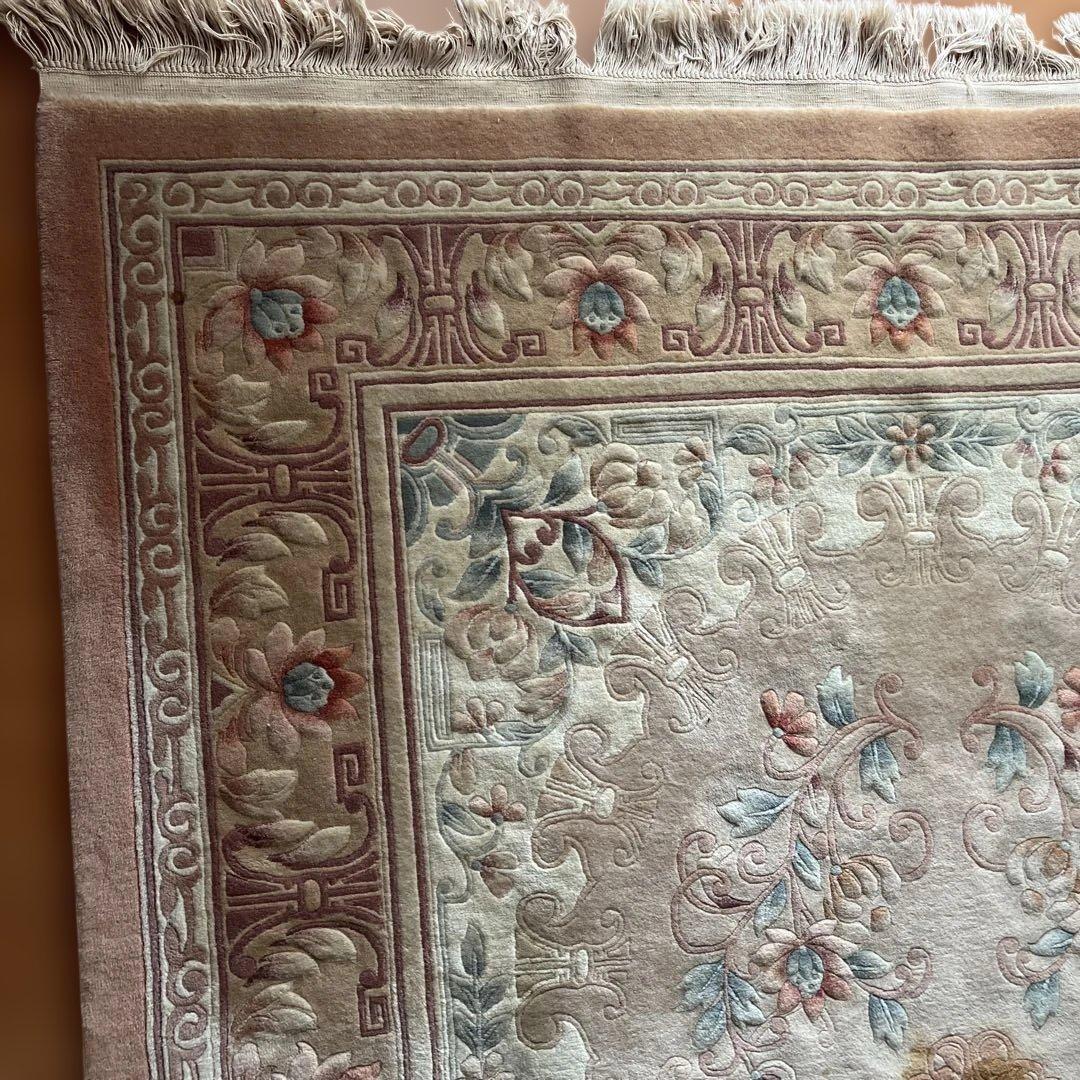 中国緞通　ウール製　千代田絨毯　花柄カーペット 181X 273cm