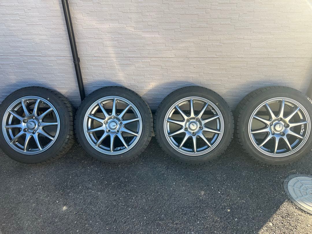 16インチ　スタッドレスタイヤ ホイール4本セット PCD114.3 5穴