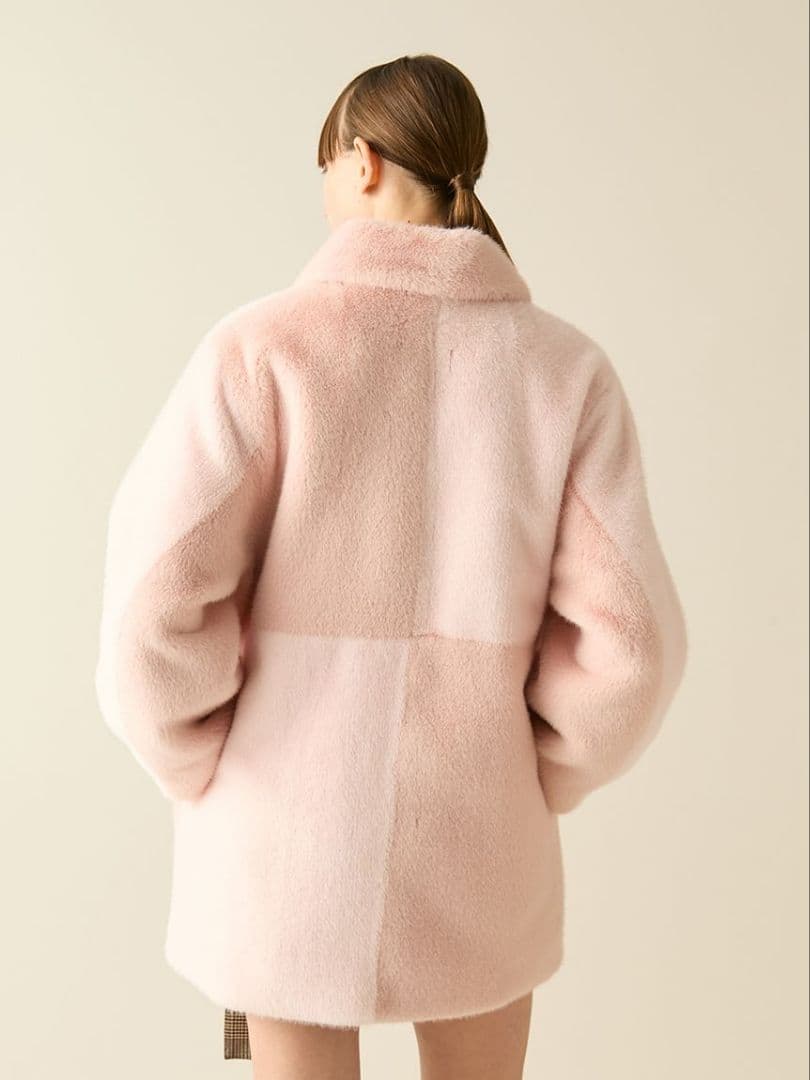 【2/21発送】FURFUR パッチワークエコファーミドルコート ピンク