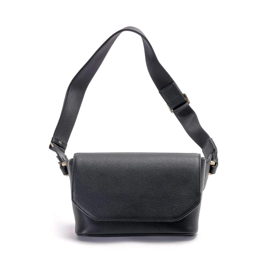 ETiAM ボディバッグ British green