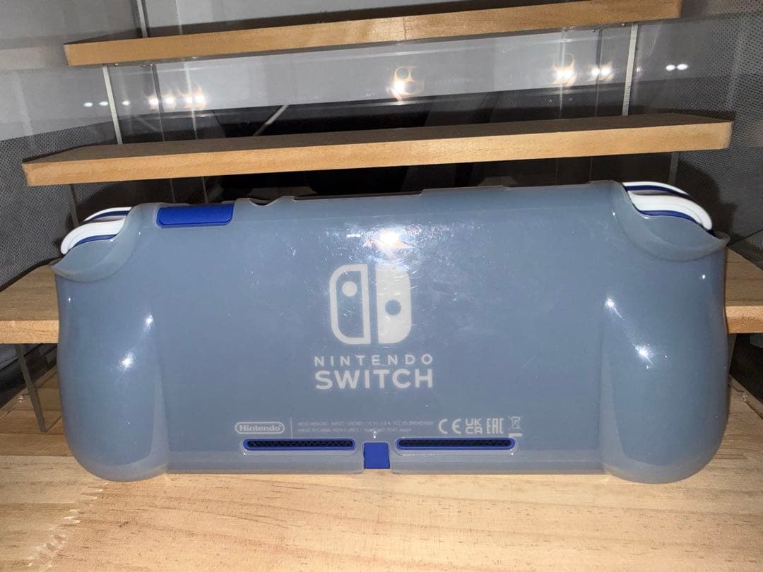 マ*パ様 任天堂Switch lite