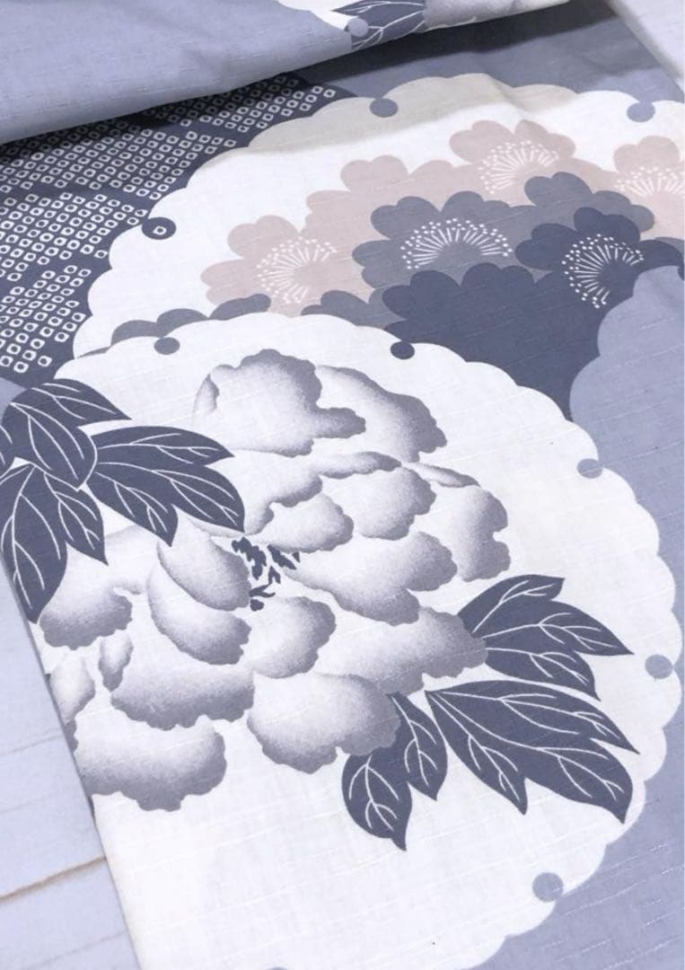 撫松庵　牡丹絞り柄浴衣　ブルーグレー　綿　身丈162弱　裄丈67.5