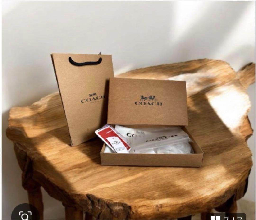 【新品】COACH ✨長財布ビルフォール新品