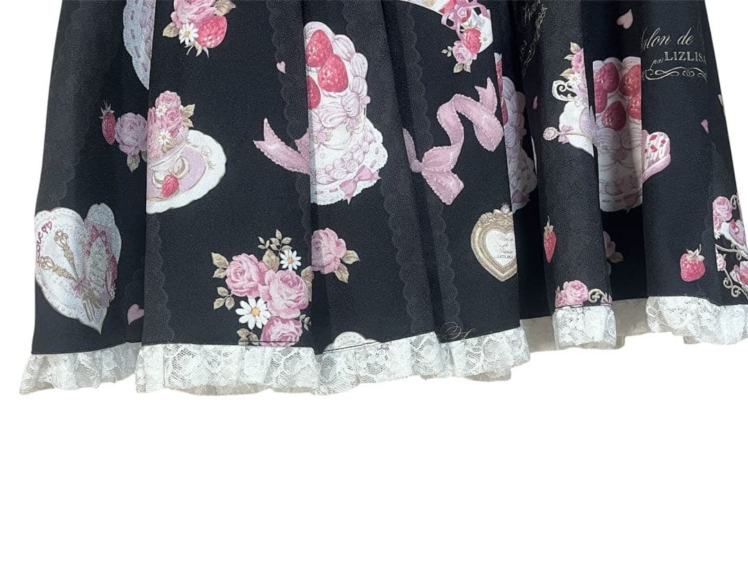 あ\"LIZ LISA ワンピース 地雷系 地雷服 量産型 リズリサ