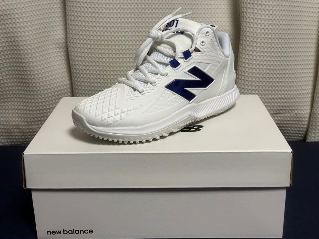シューズ New Balance FuelCell Ohtani 1 Trainer
