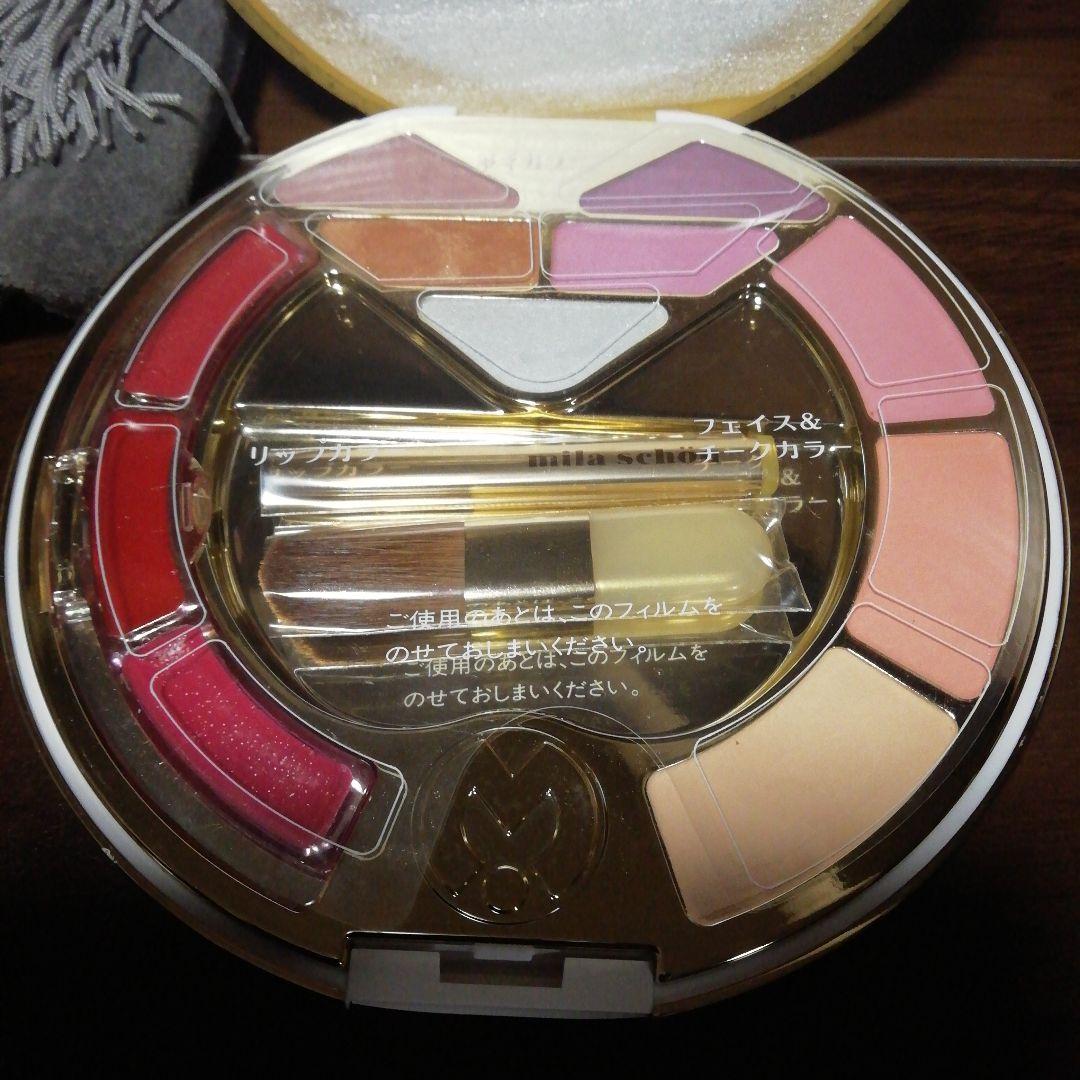 メナード　デフィレ　ミラ　ショートパレット