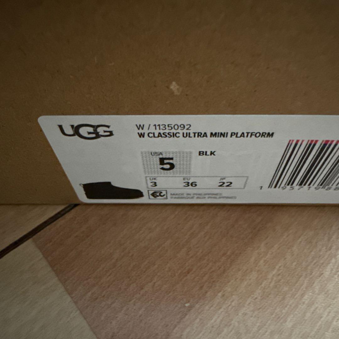 新品未使用 UGG Classic Ultra Mini Platform 22