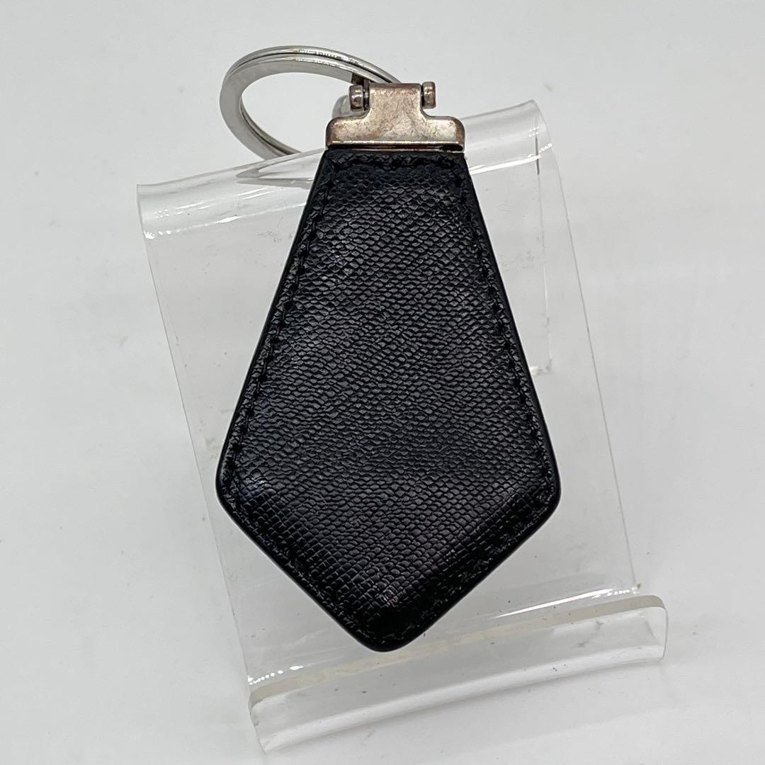 PRADA キーリング キーホルダー トライアングルロゴ サフィアーノレザー 黒