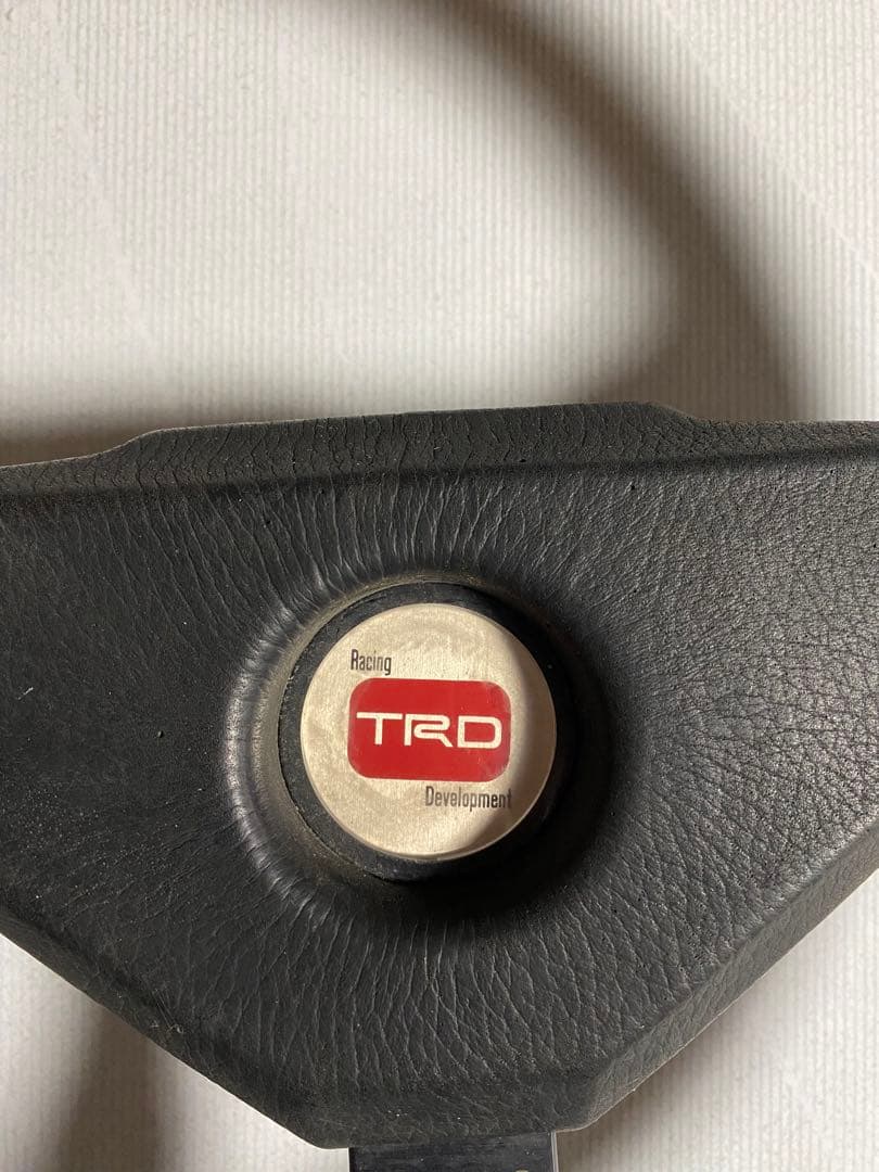 h*7様 モモ ステアリング マリオアンドレッティmomo Mario Andr