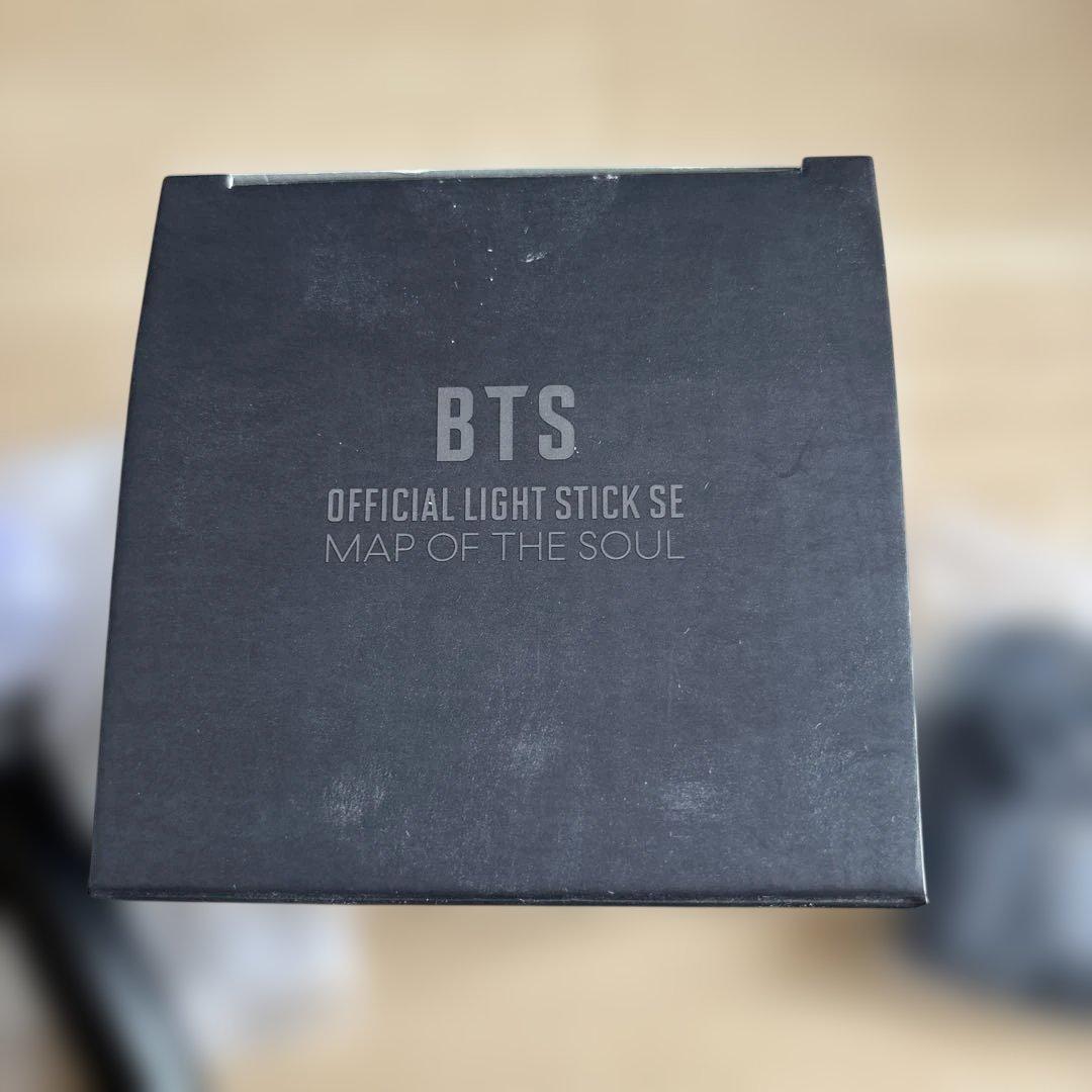 【新品未使用】BTS ペンライト アミボムVer.4 メンバーのトレカ付き