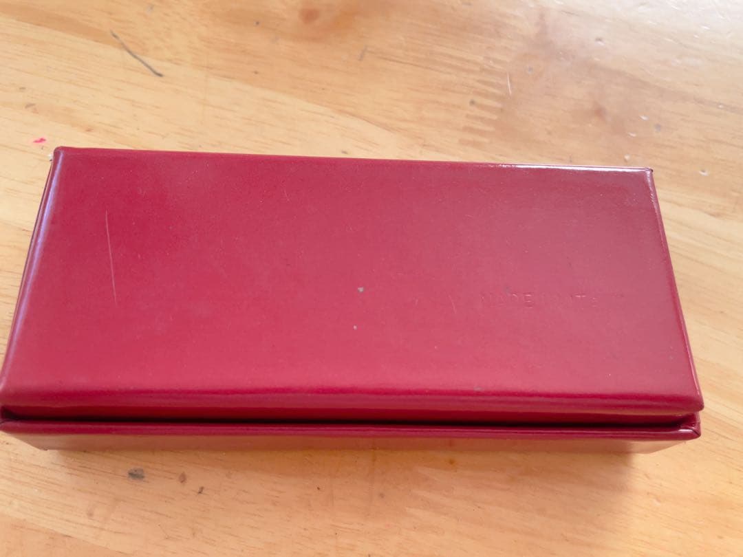 フェラガモ ヴァラ リボン バレッタ ヘアクリップ ヘアアクセサリー ブラック