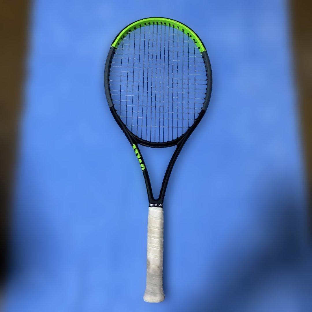 ウィルソン硬式テニスラケット　ブレード100L G2