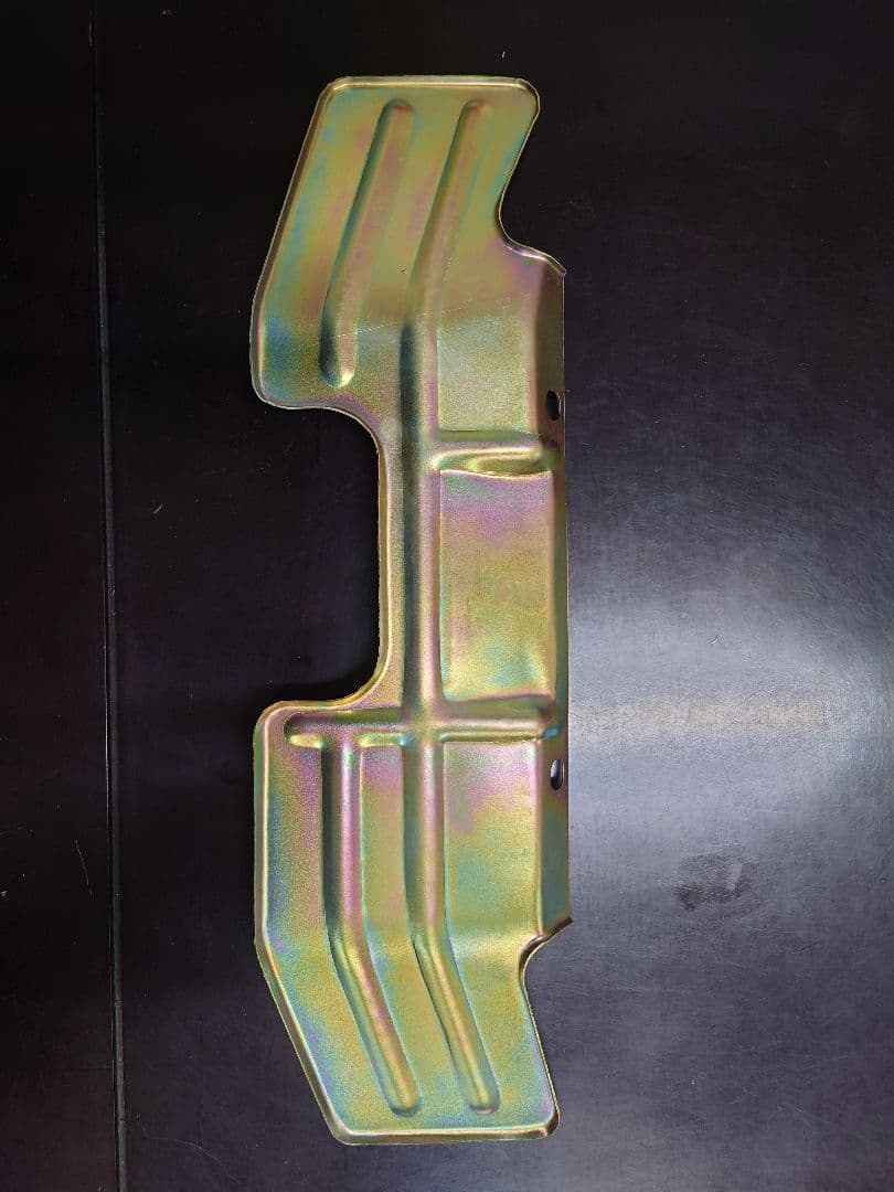 SR311 インシュレーター 14330-25500 遮熱板