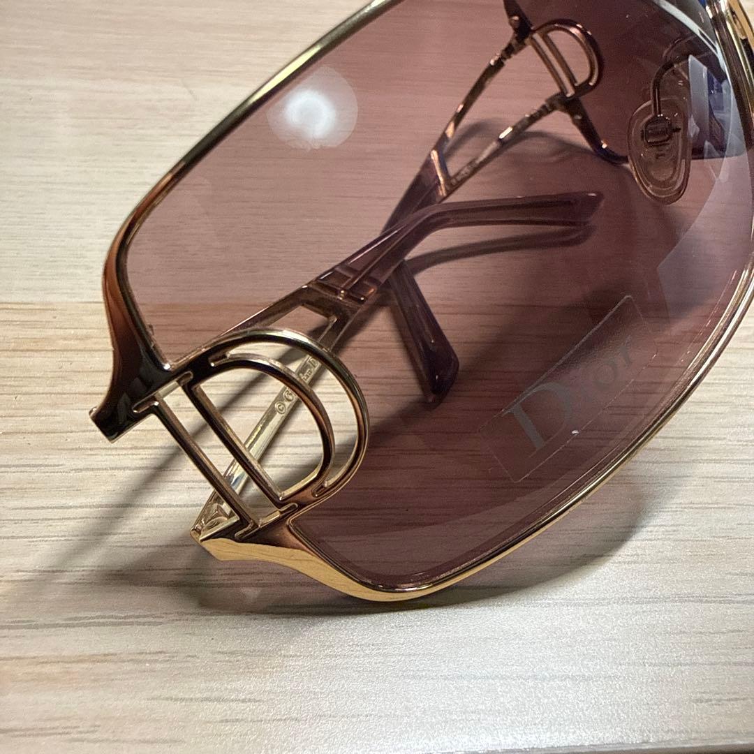 Dior ブラウンレンズ ゴールドフレーム サングラス