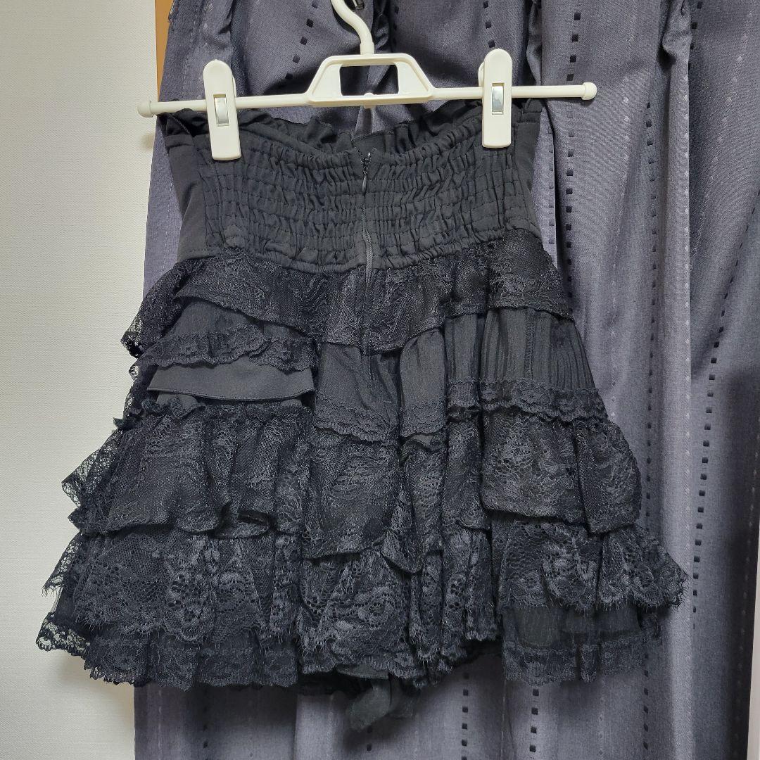 『リズリサ』ティアードフリルスカパン